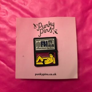 Simpsons X-files Sexy Mulder Pin